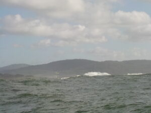 pareil à babord, on est cernés