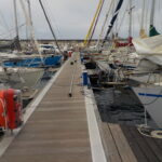 Étai + enrouleur sur le ponton