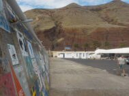 collines, étai et peintures