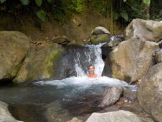 Bains chauds de dolé